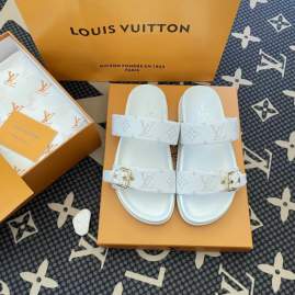 Picture of Louis Vuitton Slippers _SKULVsz35-42jyh0505618